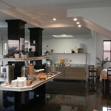 Universo Hotel Paulinia Bagian luar foto