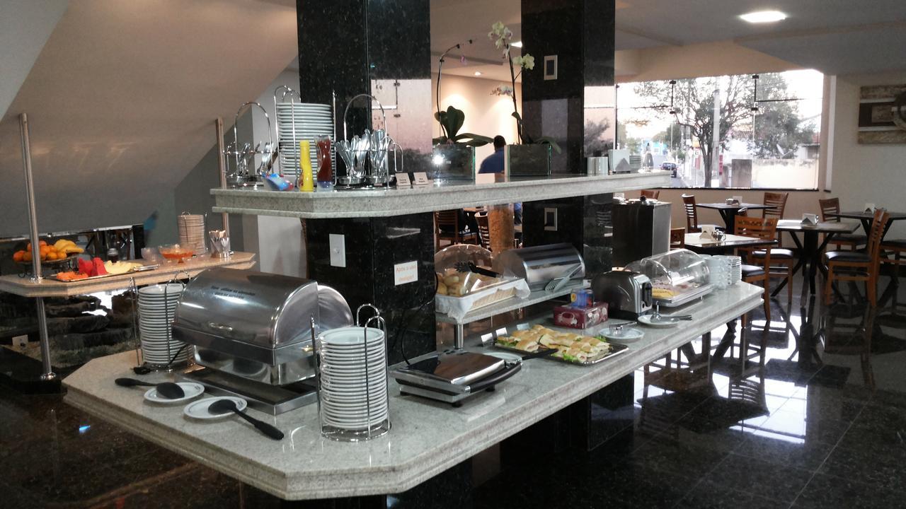 Universo Hotel Paulinia Bagian luar foto